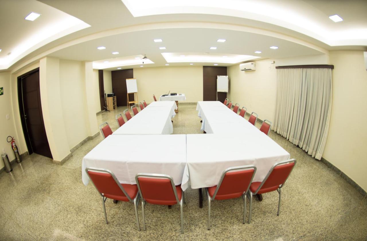 Hotel Eldorado Paracatu Buitenkant foto